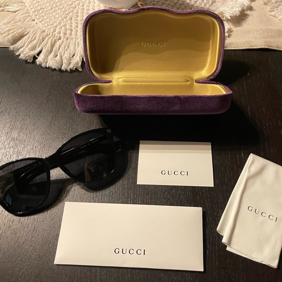 Gucci Kering Sunglasses - Picture 1 of 2
